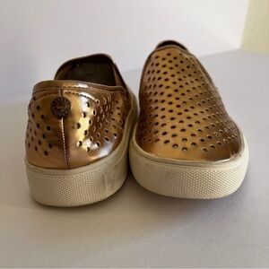 Steve Madden Given Womens Shoes Gold 9.5M Slip On Comfort Platform Flats Loafers